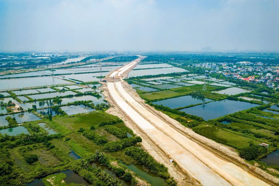 Tuyến đường mới đang thi công